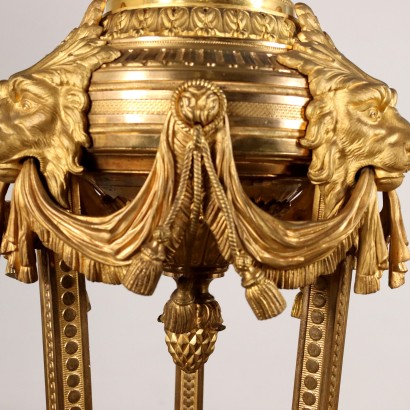 Coppia di Lampade da Terra a Tripode