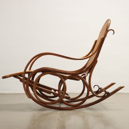 Poltrona a Dondolo Thonet