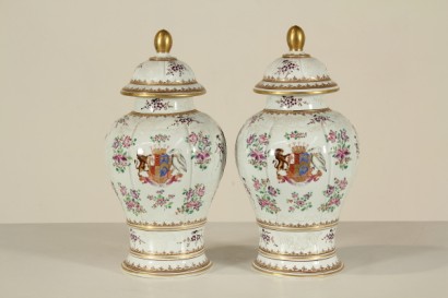 Pair of potiche