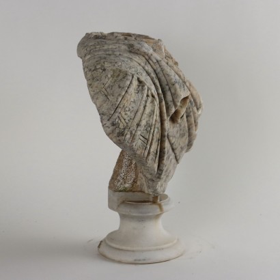 Busto in Marmo