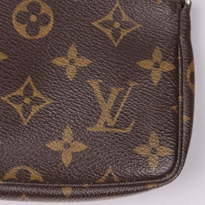 Louis Vuitton Mini Pochette
