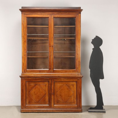 Bookshelf