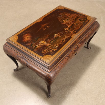 Tavolino in Stile Chinoiserie