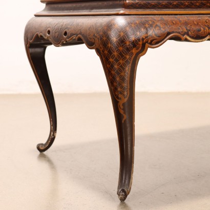 Tavolino in Stile Chinoiserie