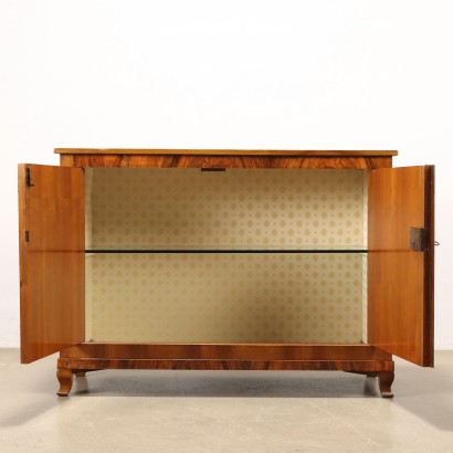 Credenza in Stile Neoclassico