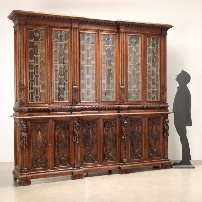 Neorenaissance-Bücherregal aus Walnussholz