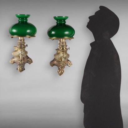 Coppia di Lampade da Parete ad Olio
