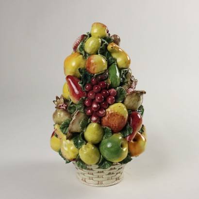 Cesto con Piramide di Frutta in Cerami