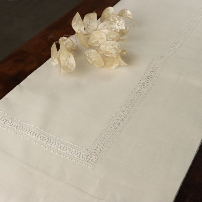 Complete double bed with two pillowcases