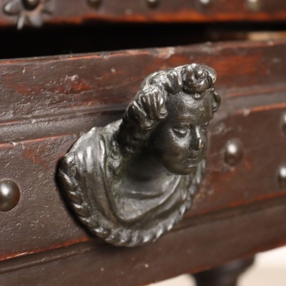 Tavolino Barocco Emiliano in Noce