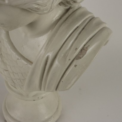 Busto de Minerva en cemento vidriado