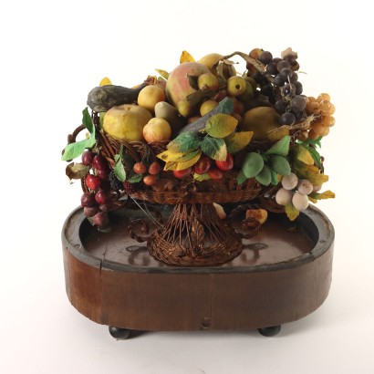 Cesta de Frutas en Cera, Vitrina con Cesta de Frutas en Cera