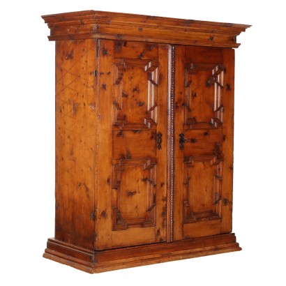 Baroque fir sideboard