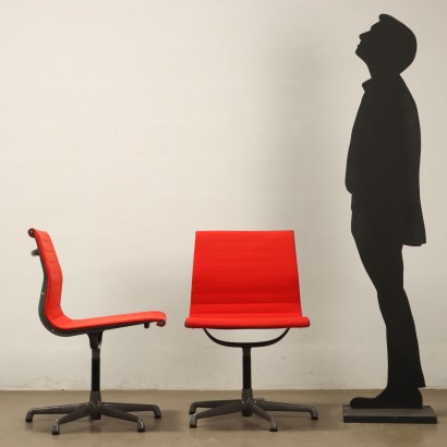 Sechs Drehstühle Charles & Ray Eames,Charles & Ray Eames,Charles & Ray Eames,Charles & Ray Eames,Charles & Ray Eames,Charles & Ray Eams,Charles & Ray Eams,Charles & Ray Eames,Charles & Ray Eames