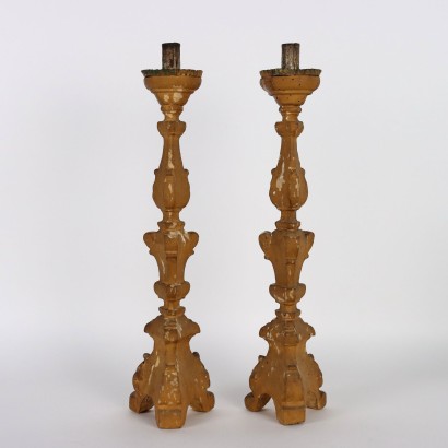 Coppia di Candelieri in Legno