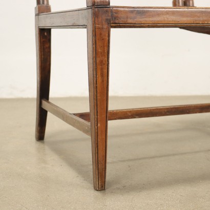 Neoclassical sofa in walnut