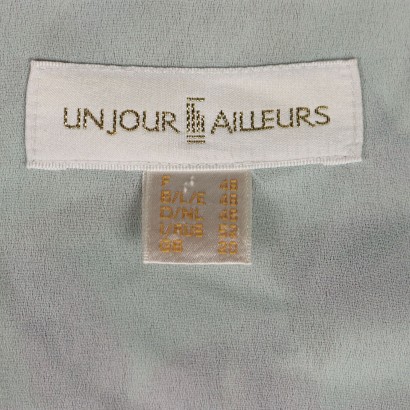 Un Jour Ailleurs Jacket and Top in Set