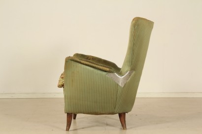 Poltrona anni 50,imbottitura a molle, rivestimento in tessuto.