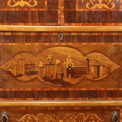 Credenza Intarsiata in Stile Neoclassico