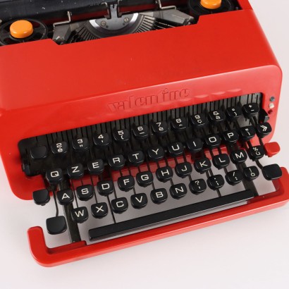 Macchina da Scrivere Olivetti Valentine ,Ettore Sottsass,Ettore Sottsass,Ettore Sottsass,Ettore Sottsass,Ettore Sottsass,Ettore Sottsass,Ettore Sottsass,Ettore Sottsass,Ettore Sottsass,Ettore Sottsass,Ettore Sottsass,Ettore Sottsass,Ettore Sottsass,Ettore Sottsass,Ettore Sottsass,Ettore Sottsass,Ettore Sottsass,Ettore Sottsass,Ettore Sottsass
