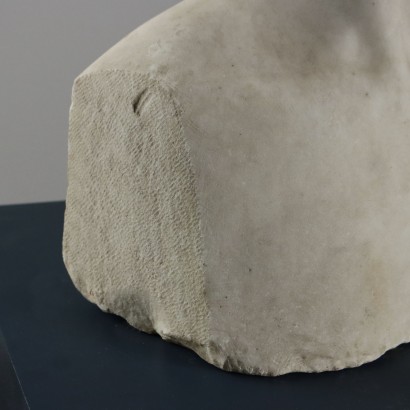Un erma di giovane in marmo ,Un'Erma di Giovane in Marmo ,Busto di Giovane in Marmo