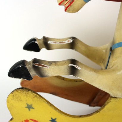 Cavallino a Dondolo in Legno