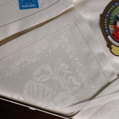 Flanders Tablecloth with 12 Napkins, Linen