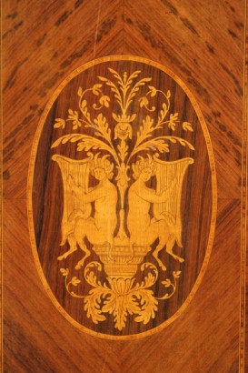Settimanale stile neoclassico
