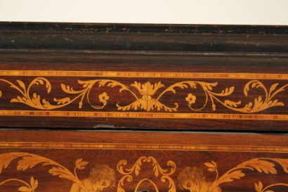 Settimanale stile neoclassico
