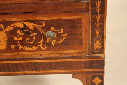 Settimanale stile neoclassico
