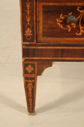 Settimanale stile neoclassico