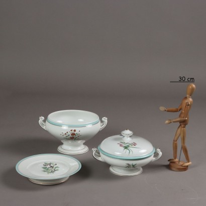 Porcelain Dinnerware Set
