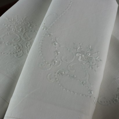 Double with Two Linen Pillowcases