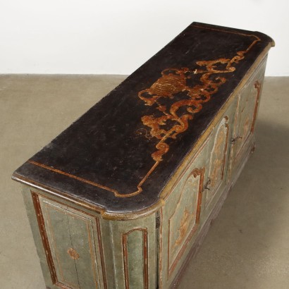 credenza dipinta