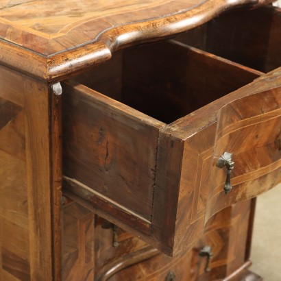 Table de chevet, table de chevet 20ème siècle