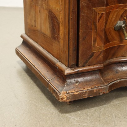 Table de chevet, table de chevet 20ème siècle