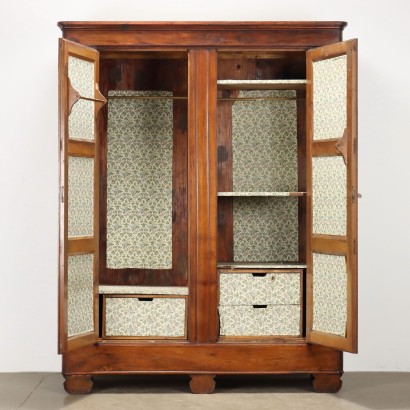 Armoire, armoire en noyer