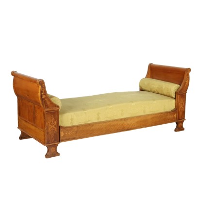 Antikes Sofa Restauration Walnuss Intarsien des XIX Jhs