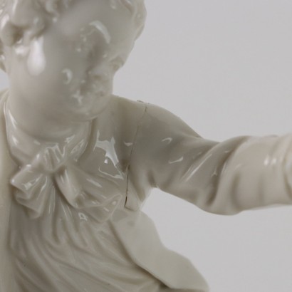 Coppia di Statuine in Porcellana Manifat