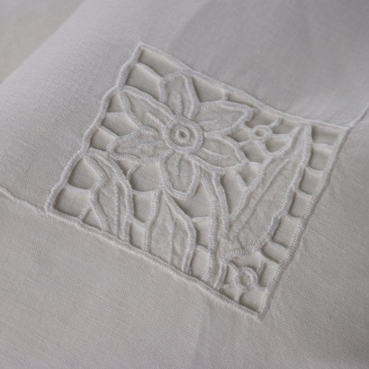 Double Bed Sheet with Two Pillow Cases