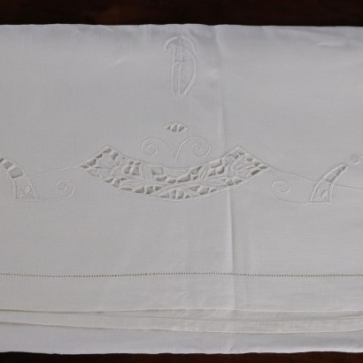 Double Bed Sheet with Two Pillow Cases