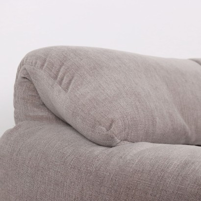 Sofa 'Maralunga' von Vico Magistretti,Vico Magistretti,Vico Magistretti,Vico Magistretti,Vico Magistretti,Vico Magistretti,Vico Magistretti,Vico Magistretti