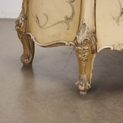 Cassettiera con specchio