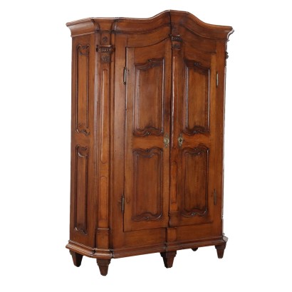 Kleiderschrank, Kleiderschrank aus Eichenholz
