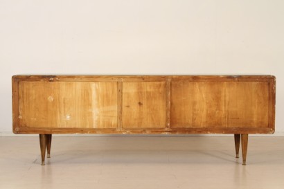 Buffet anni 50, legno impiallacciato, noce, vetro, retro verniciato, particolare in ottone, buone condizioni, segni usura