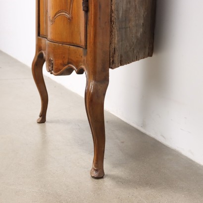 Armoire d'angle, armoire d'angle baroque en noyer