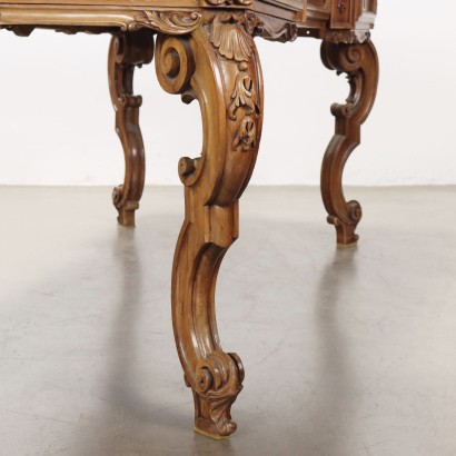 Scrivania,Scrivania in Stile