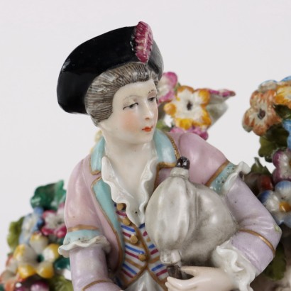 Coppia di Statuine in Porcellana,Coppia di Statuine in Porcellana Manifat