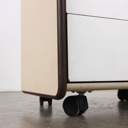 Petite armoire à tiroirs des années 80