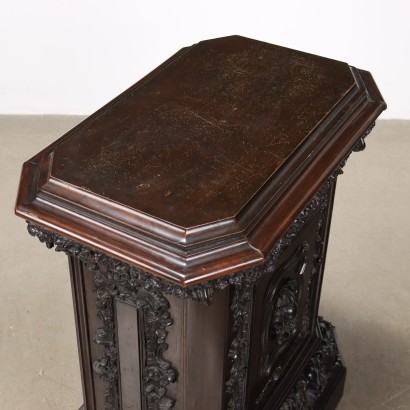 Mobile,Porta statua in stile Neobarocco